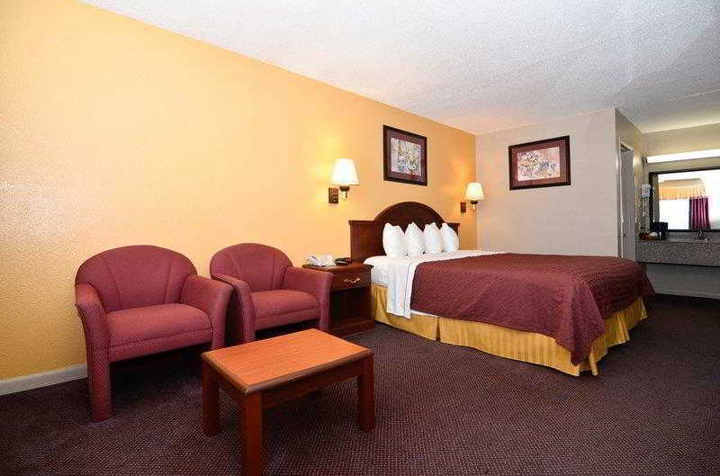Best Western Delhi Inn Zimmer foto