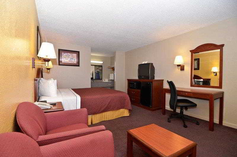Best Western Delhi Inn Zimmer foto