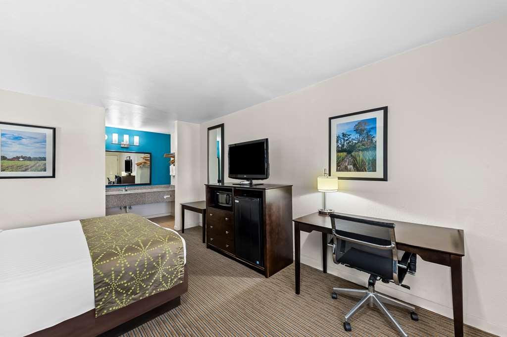Best Western Delhi Inn Zimmer foto
